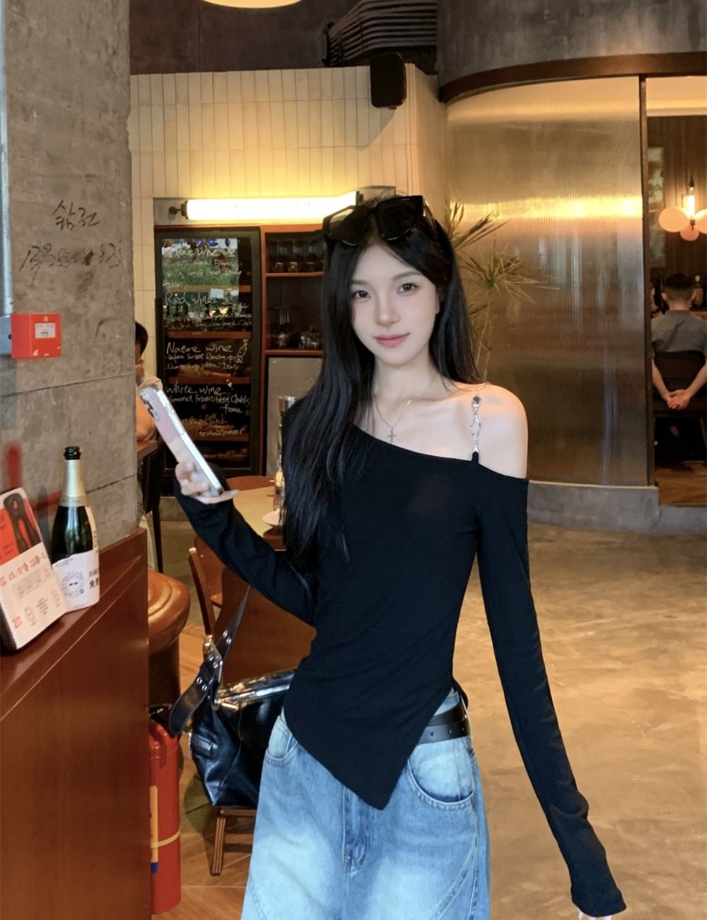 Cotton strapless long sleeve T-shirt for women