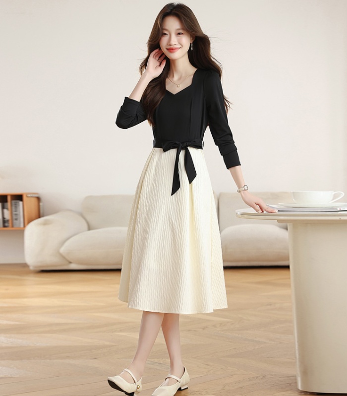 Square collar black-white France style dress