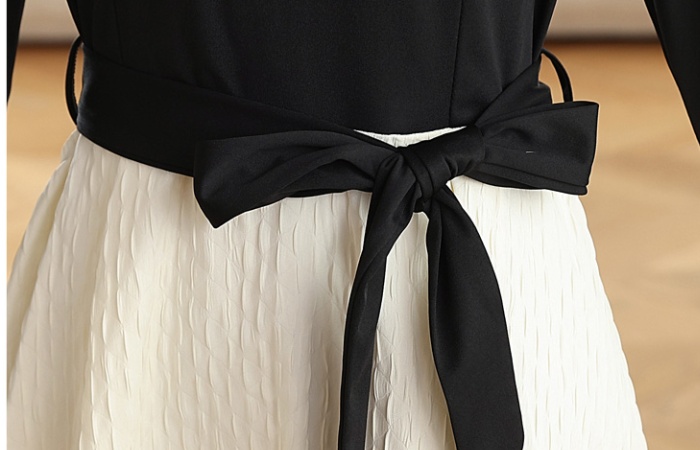 Square collar black-white France style dress