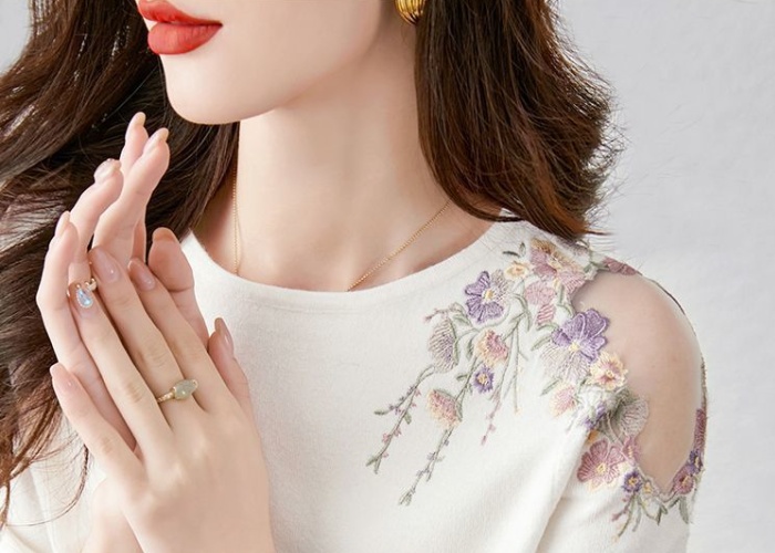 Flowers refreshing tops hollow sweater for women