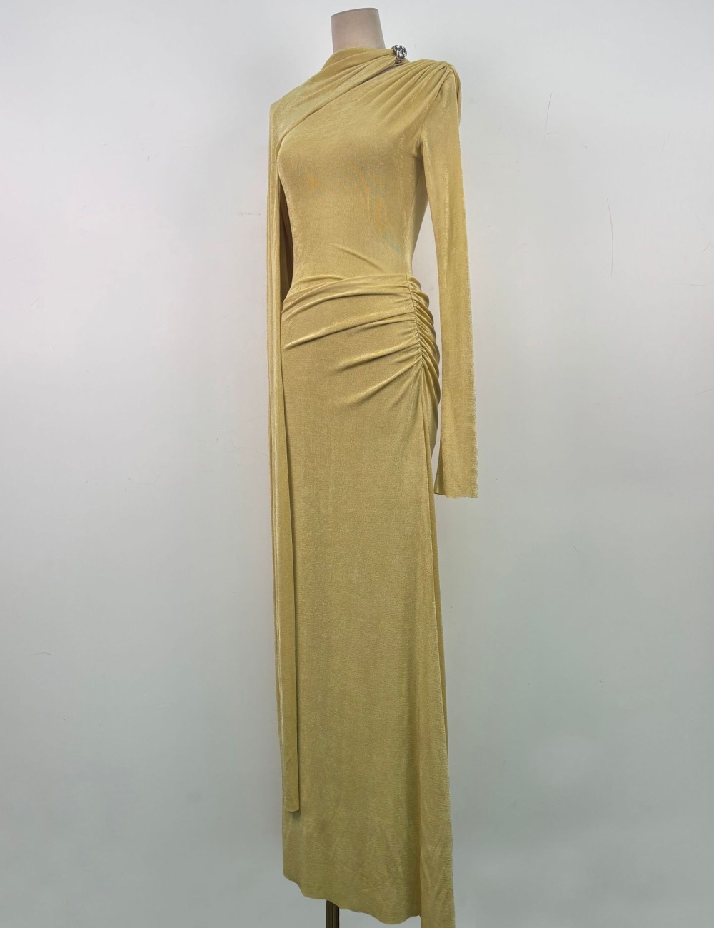 Autumn and winter temperament long dress asymmetry niche dress