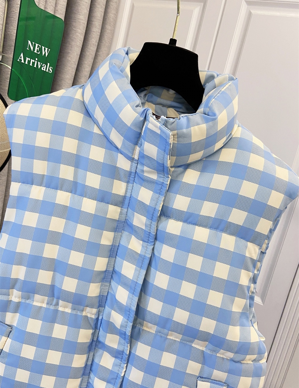 Large yard vest strawberries coat for women