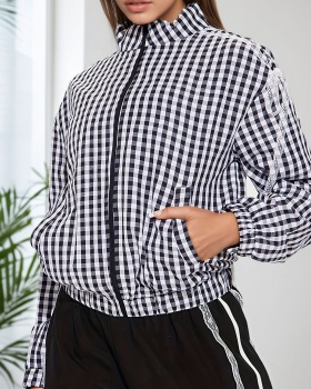 Autumn and winter European style bow zip coat for women