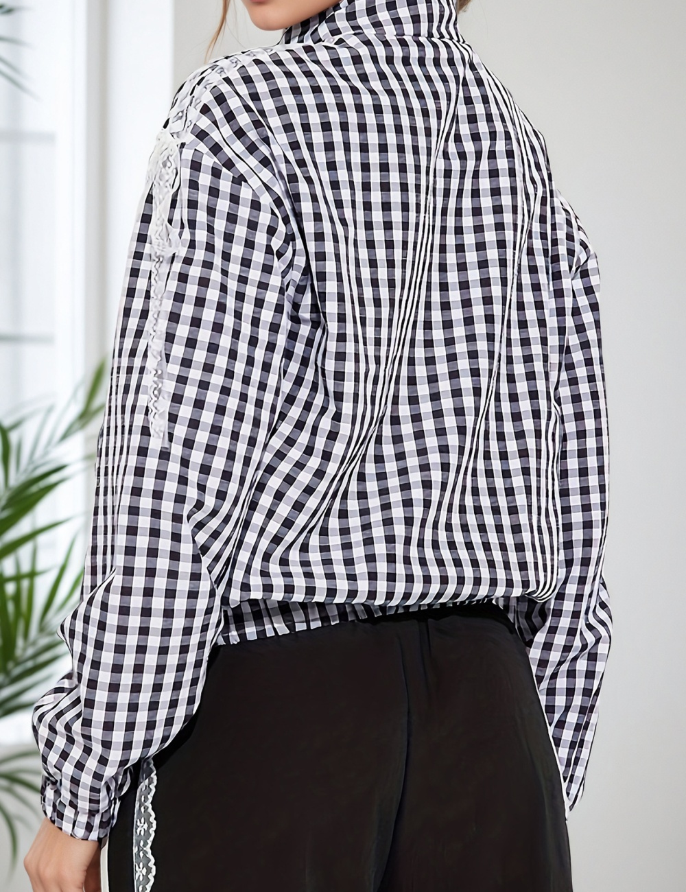 Autumn and winter European style bow zip coat for women
