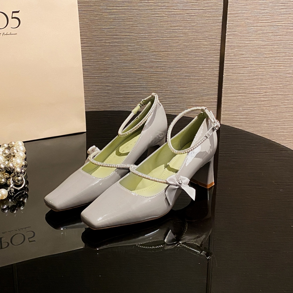 Square head high-heeled shoes shoes