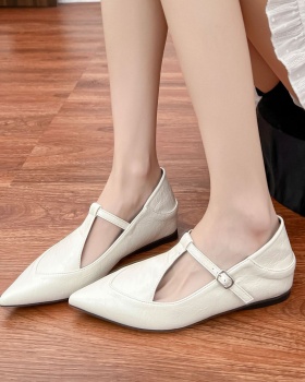 Temperament black shoes within increased flattie for women