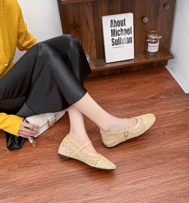 Soft soles hollow weave temperament autumn shoes for women