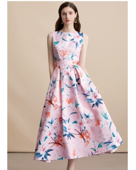 Sleeveless stereoscopic high waist clipping pinched waist dress