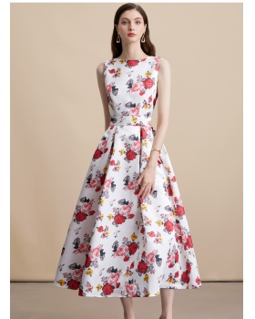 Stereoscopic pinched waist high waist clipping A-line dress