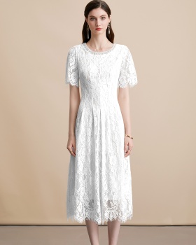 Short sleeve diamond pearl round neck white dress