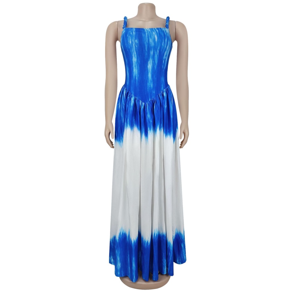 Sling fashion loose European style seaside dress