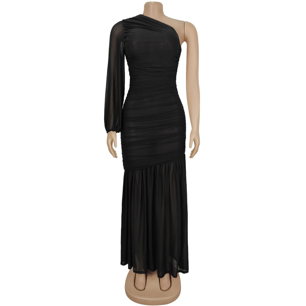 Sloping shoulder sexy gauze European style dress for women