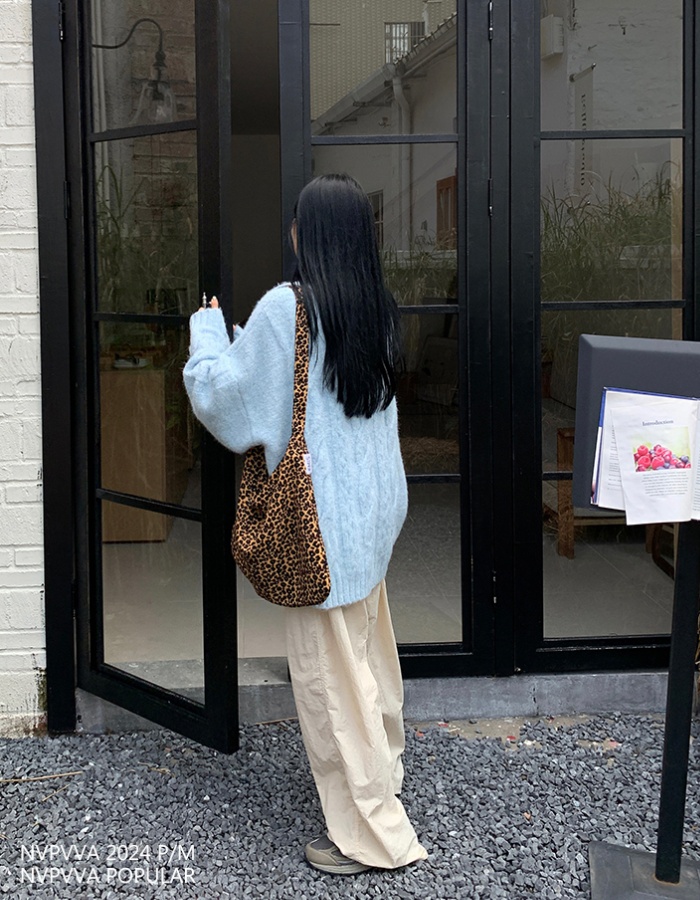 Pullover lazy autumn and winter lapel sweater