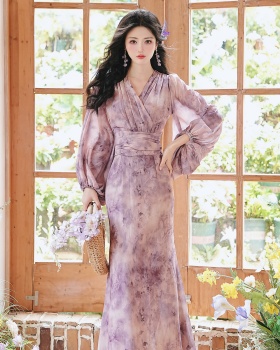 Trumpet sleeves tender autumn dress
