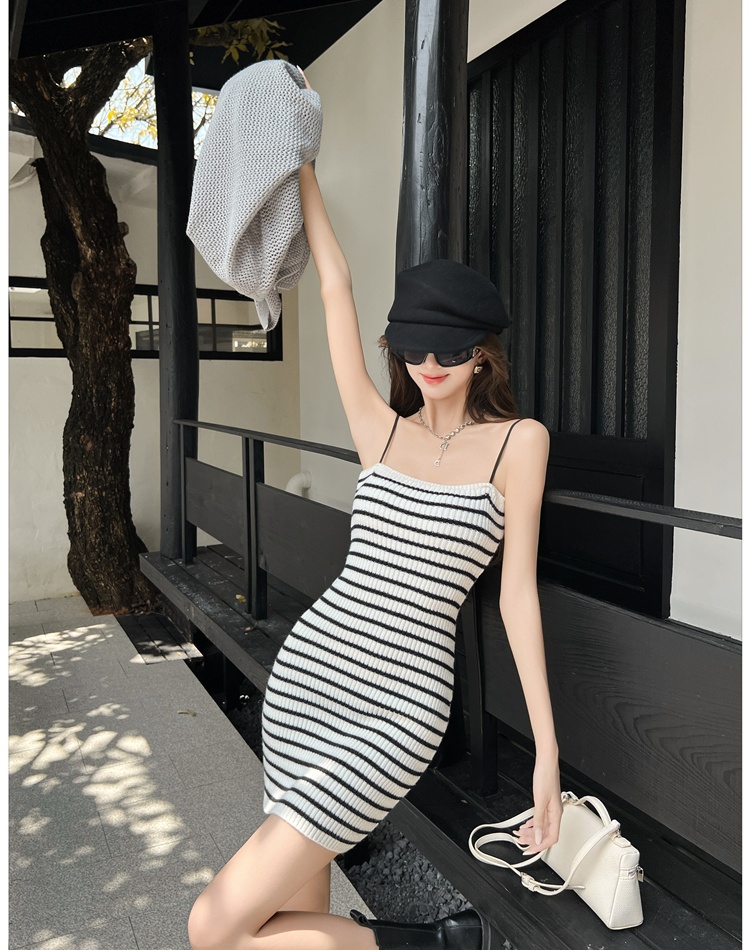 Knitted hollow sweater black-white cardigan 2pcs set