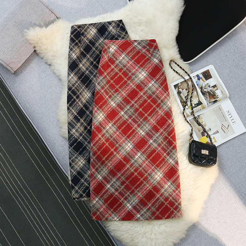 Plaid spring and autumn skirt woolen short skirt