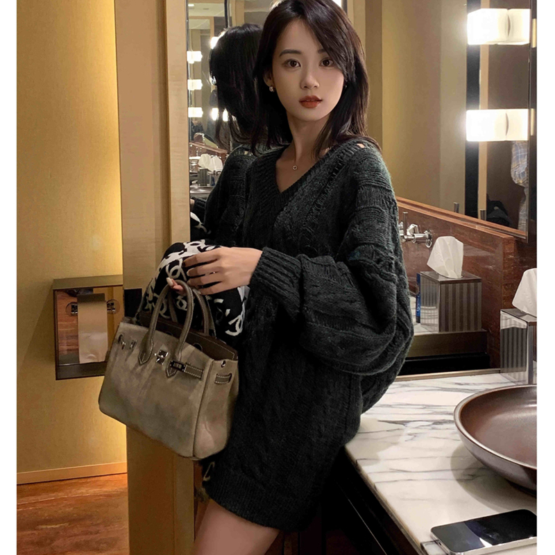 Korean style thick loose sweater Casual lazy shorts a set
