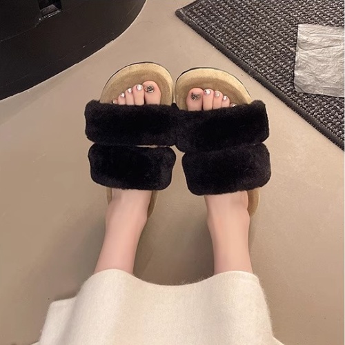 Plush multiple sandals Casual style shoes