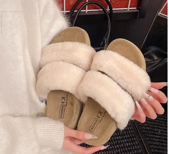 Plush multiple sandals Casual style shoes