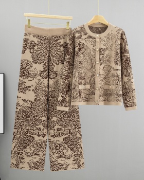 Jacquard fashion sweater round neck cardigan 2pcs set