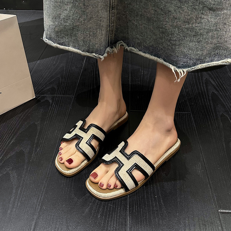 Sandy beach mixed colors summer travel vacation slippers