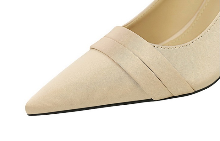 Low pointed lazy shoes European style high-heeled shoes