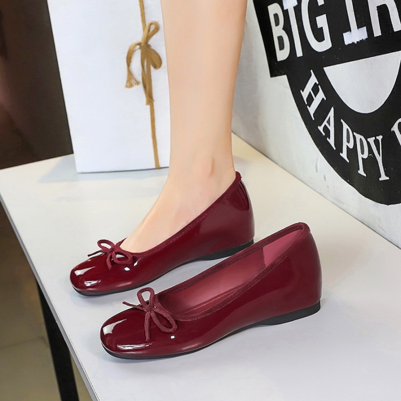 Patent leather shoes bow decoration lazy shoes for women