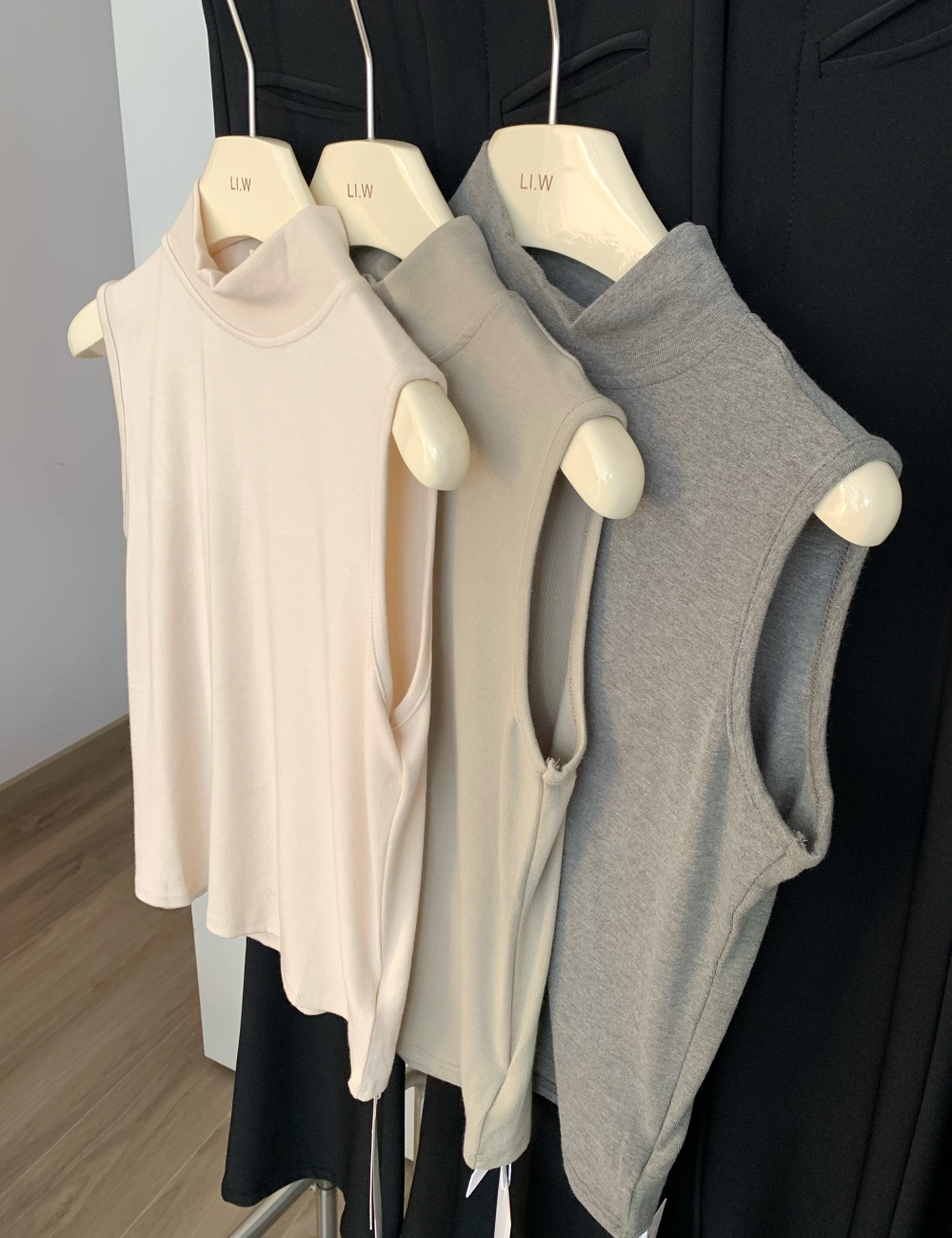Bottoming sleeveless T-shirt temperament summer tops for women