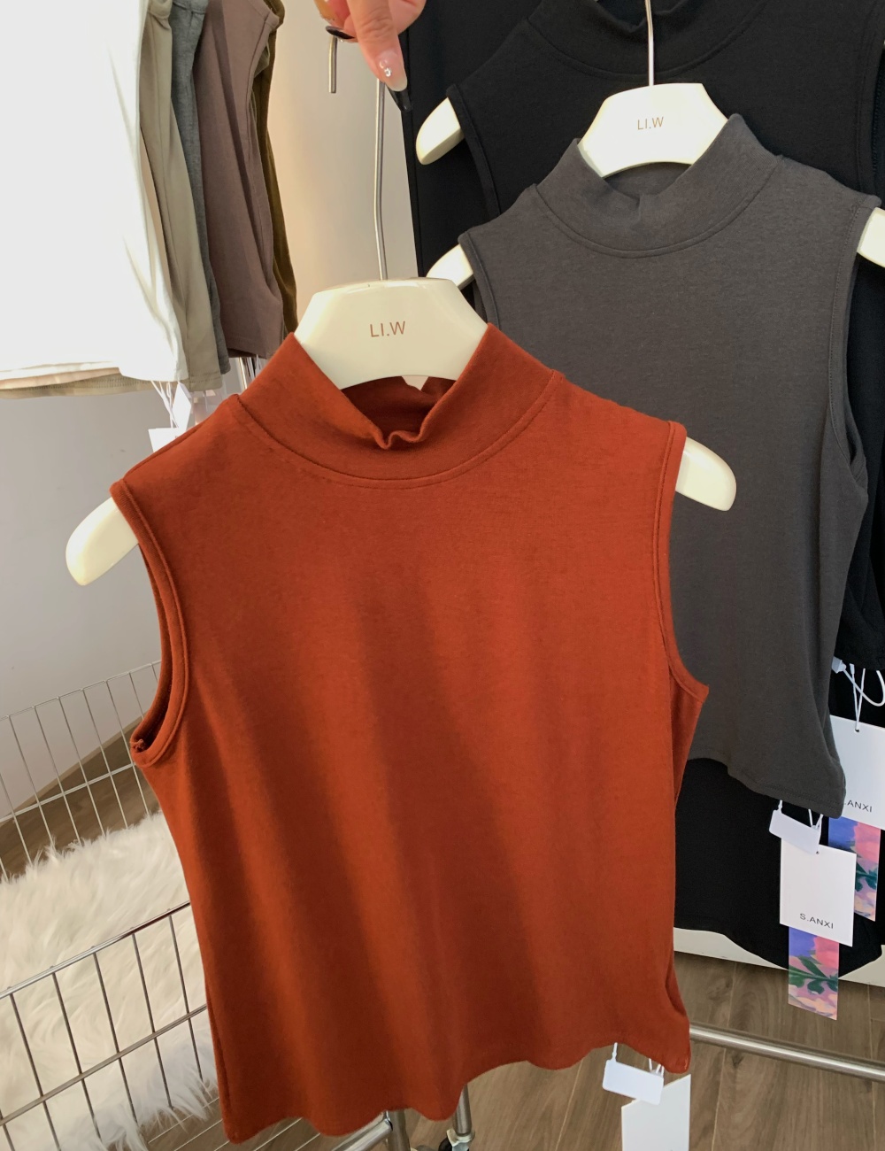 Bottoming sleeveless T-shirt temperament summer tops for women