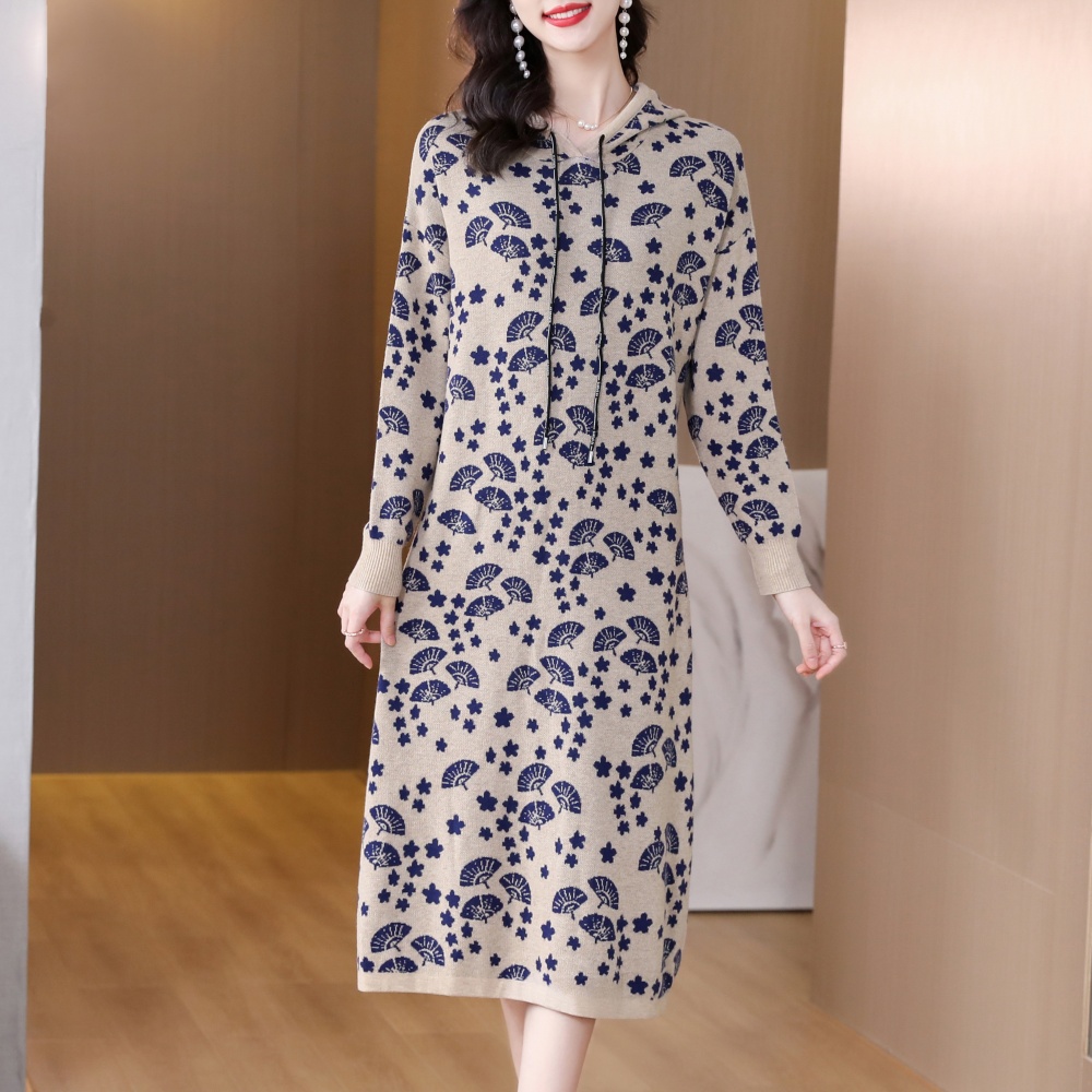Inside the ride bottoming sweater knitted exceed knee dress