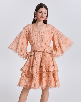 Ladies V-neck France style trumpet sleeves slim dress