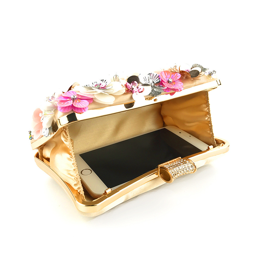 Beads colors bag flowers clutch bag
