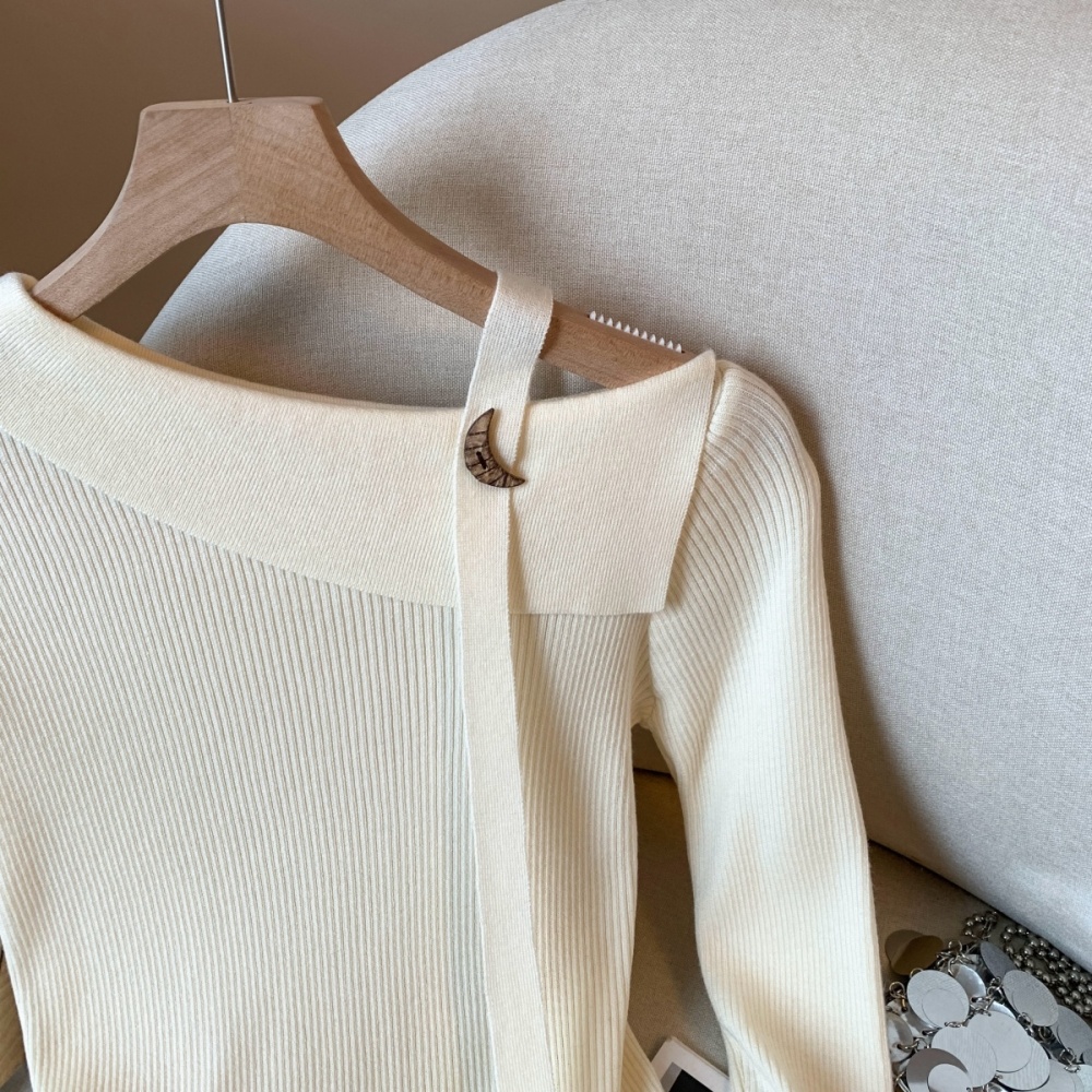 Sloping shoulder slim sweater mixed colors tops