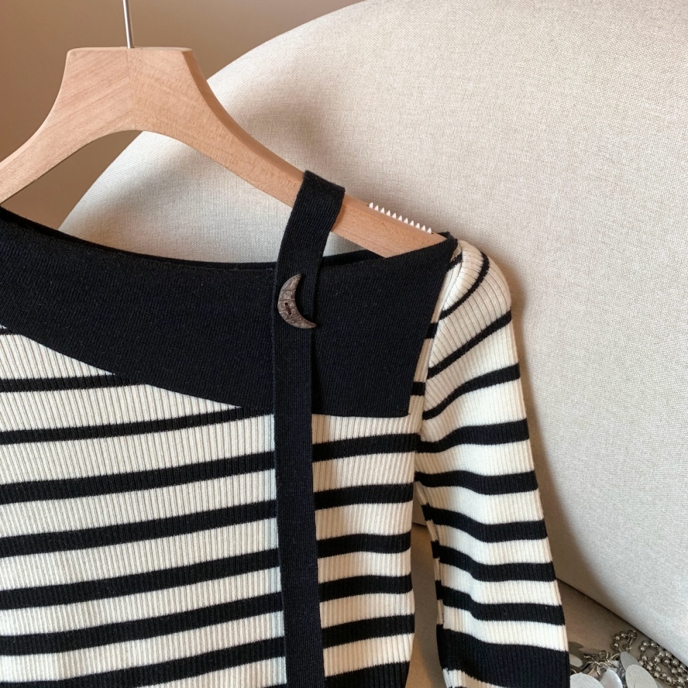 Sloping shoulder slim sweater mixed colors tops