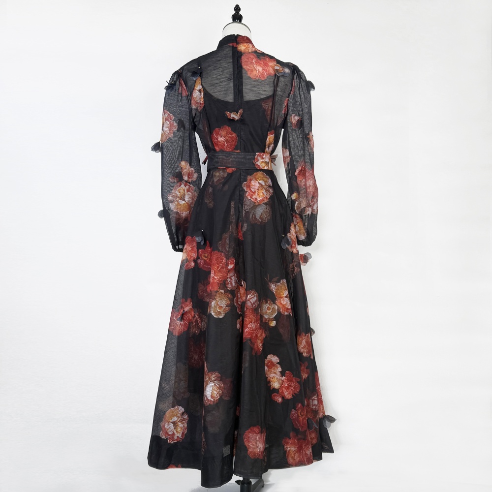 Big skirt long sleeve mood buckle long dress