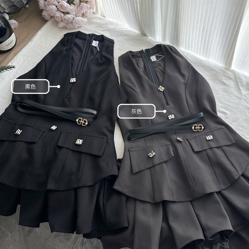 Temperament pleated fashion ladies spicegirl skirt a set