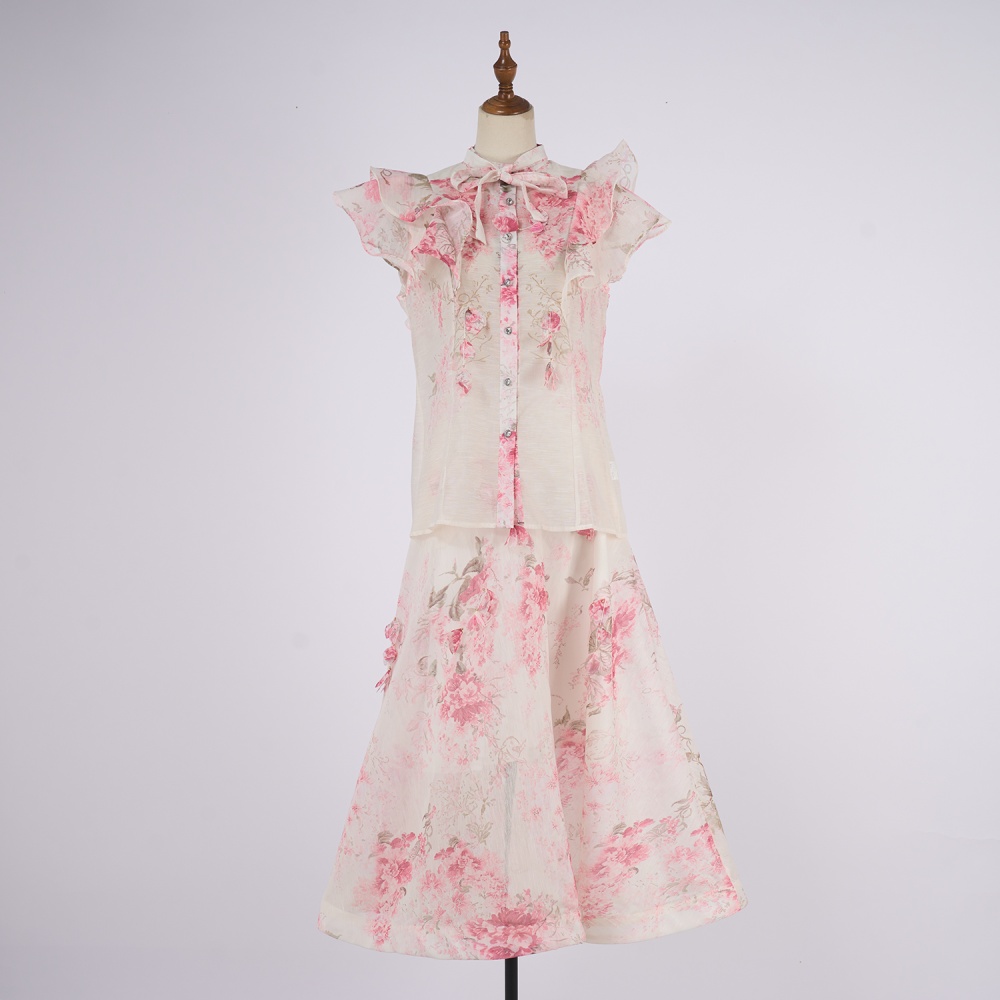 Court style buckle cstand collar long skirt a set