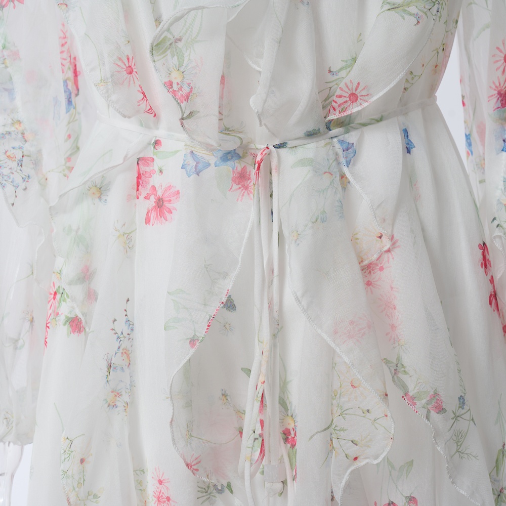 Seaside vacation beautiful big skirt V-neck dress