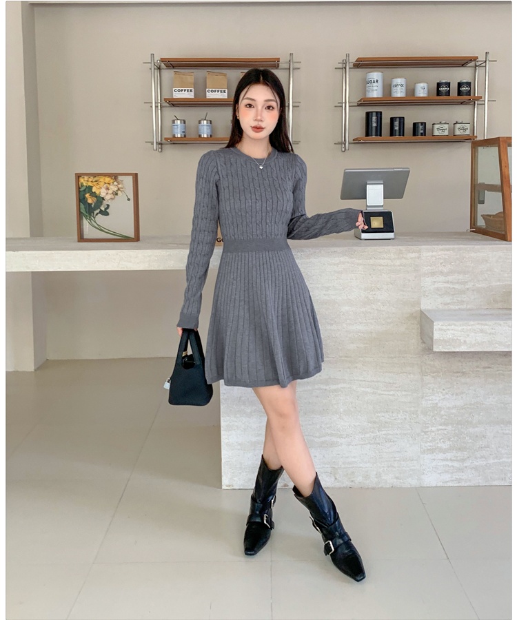 Gray long sleeve dress knitted temperament T-back