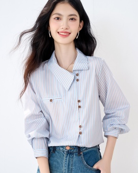 Casual temperament stripe tops commuting blue shirt
