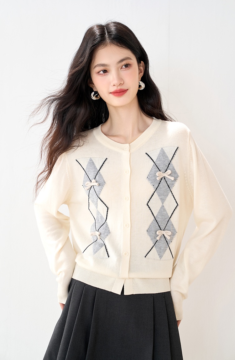 Autumn knitted long sleeve cardigan show young sweet tops for women