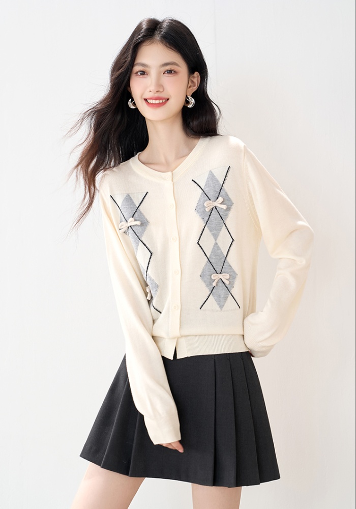 Autumn knitted long sleeve cardigan show young sweet tops for women