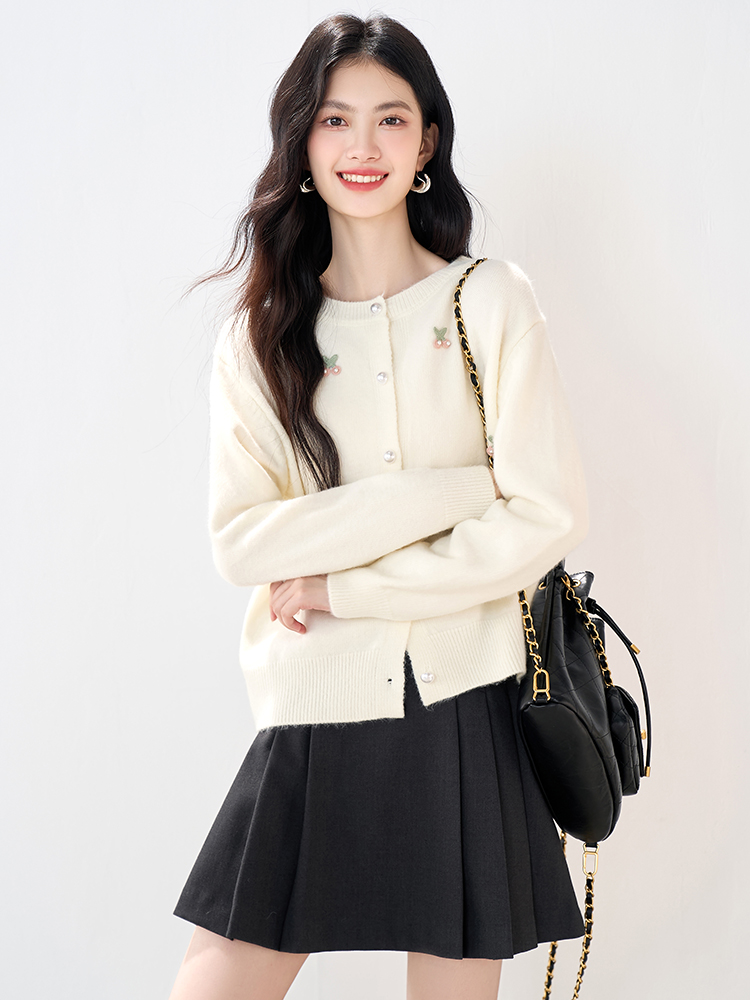 Korean style tender sweater knitted sweet cardigan for women