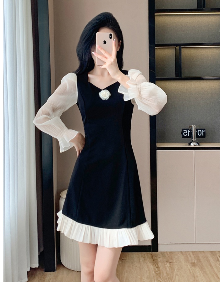 Corsage splice square collar autumn and winter dress
