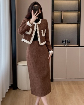 Ladies splice wool coat wood ear skirt 2pcs set