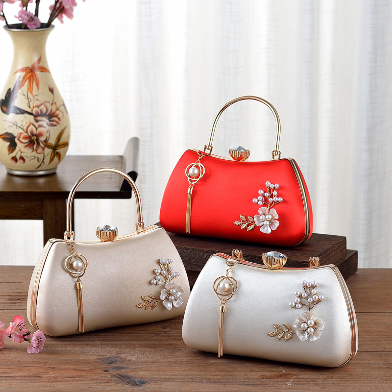 Satin cheongsam pendant diagonal package for women