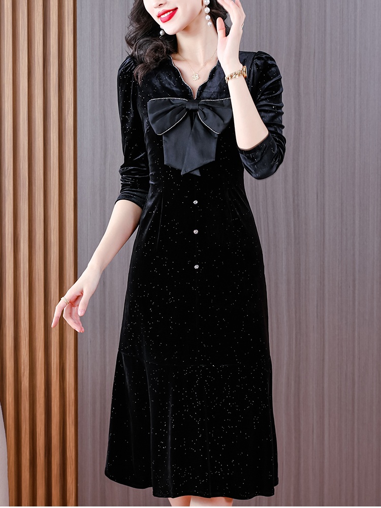 Long sleeve temperament velvet bow dress for women