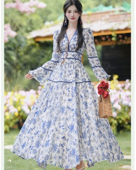 Vacation long sleeve blue and white porcelain dress