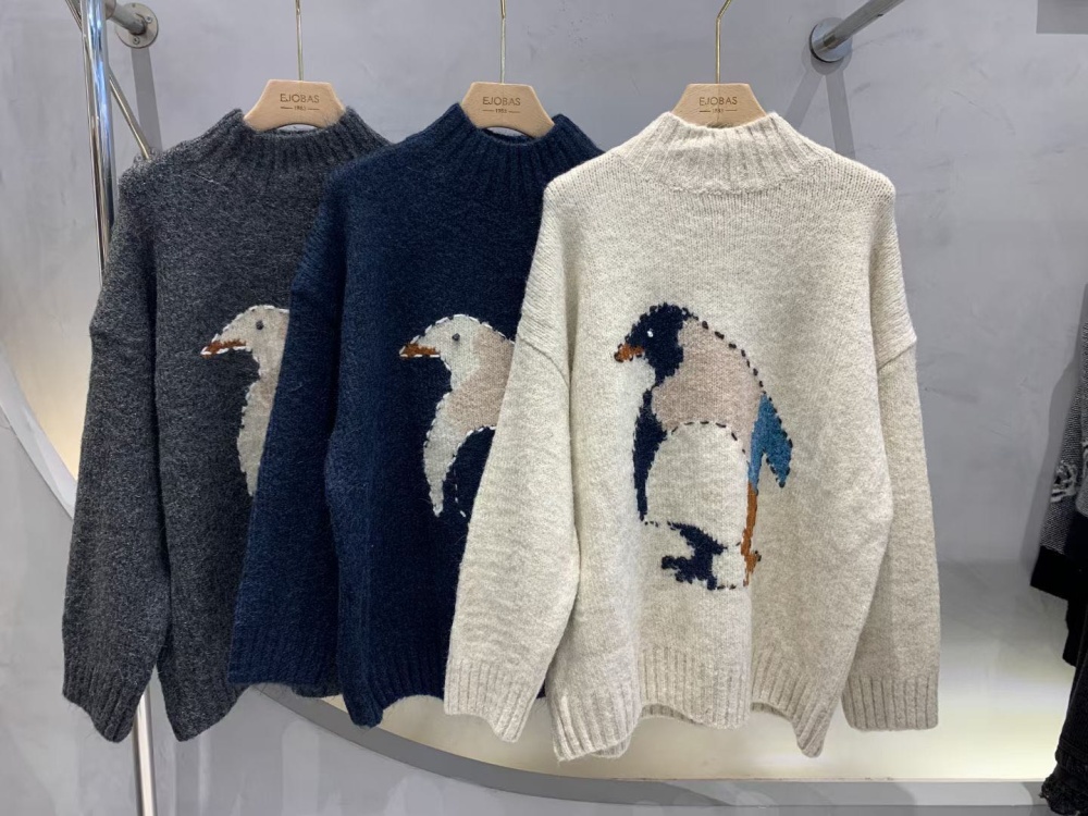 Penguin sweater lazy shirts for women