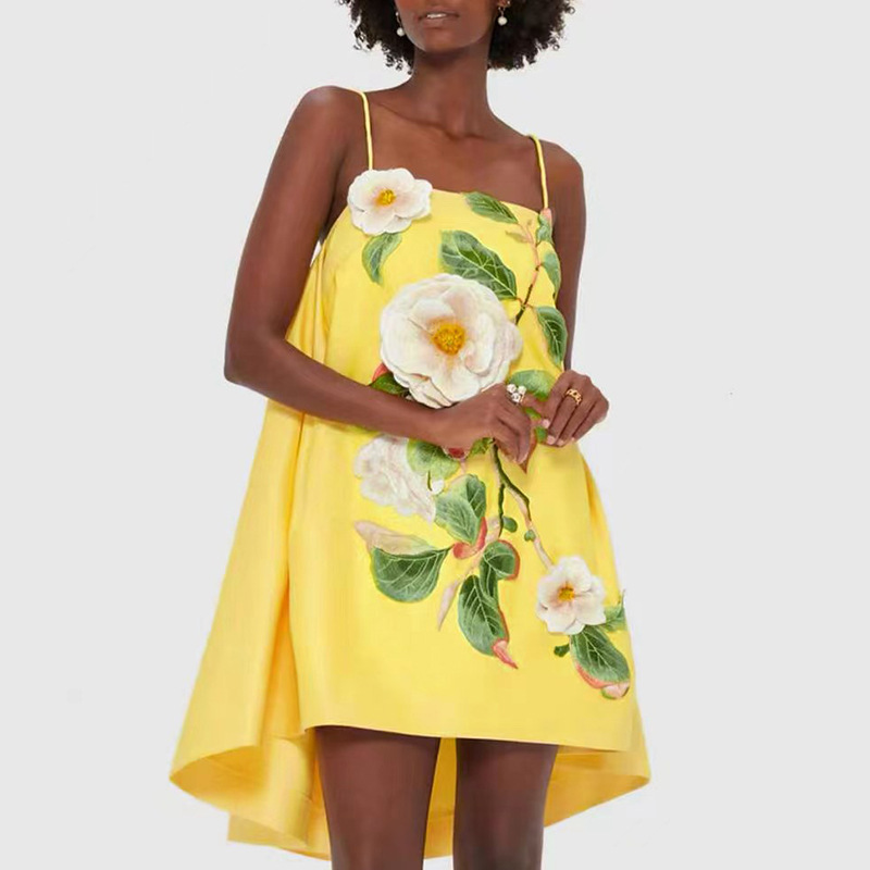 Embroidered flowers slim dress loose T-back for women